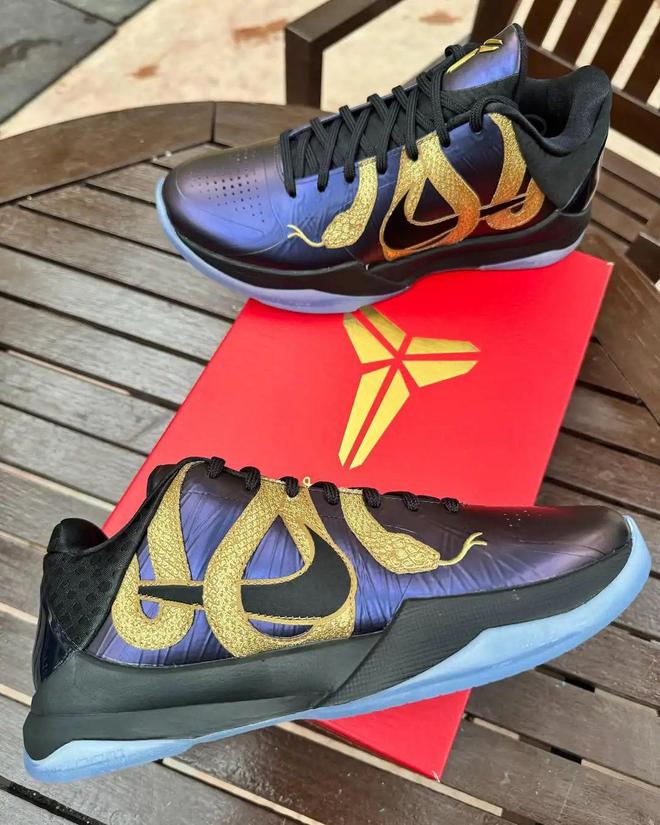 比Kobe5」蛇年特别款高清曝光了AG真人平台app春节限定！「科(图3)